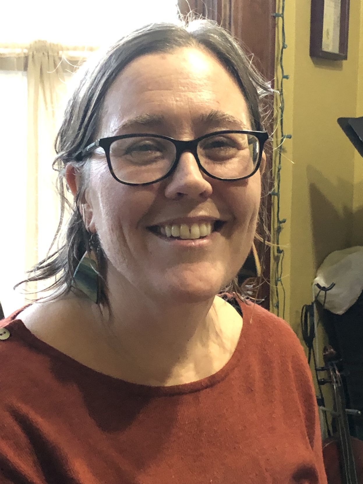 Laura McNeill